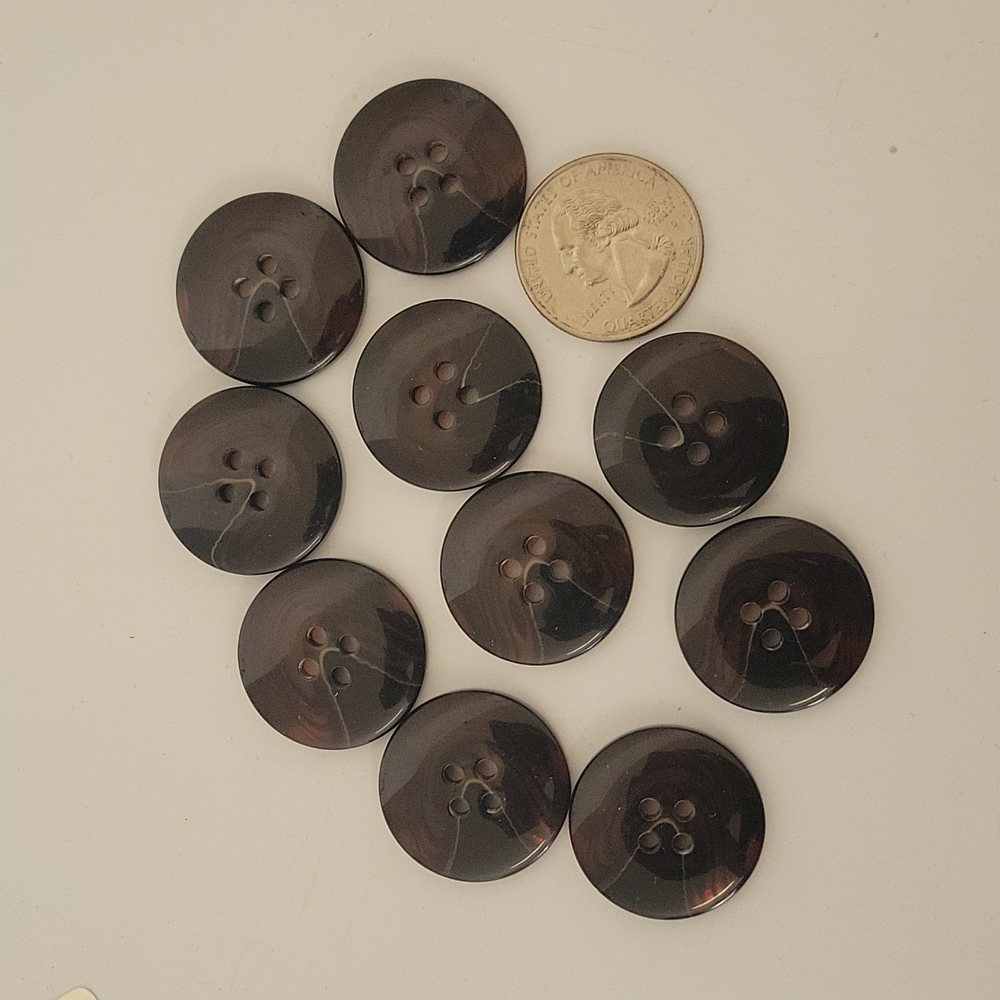 YSL buttons - Picture 2 of 2